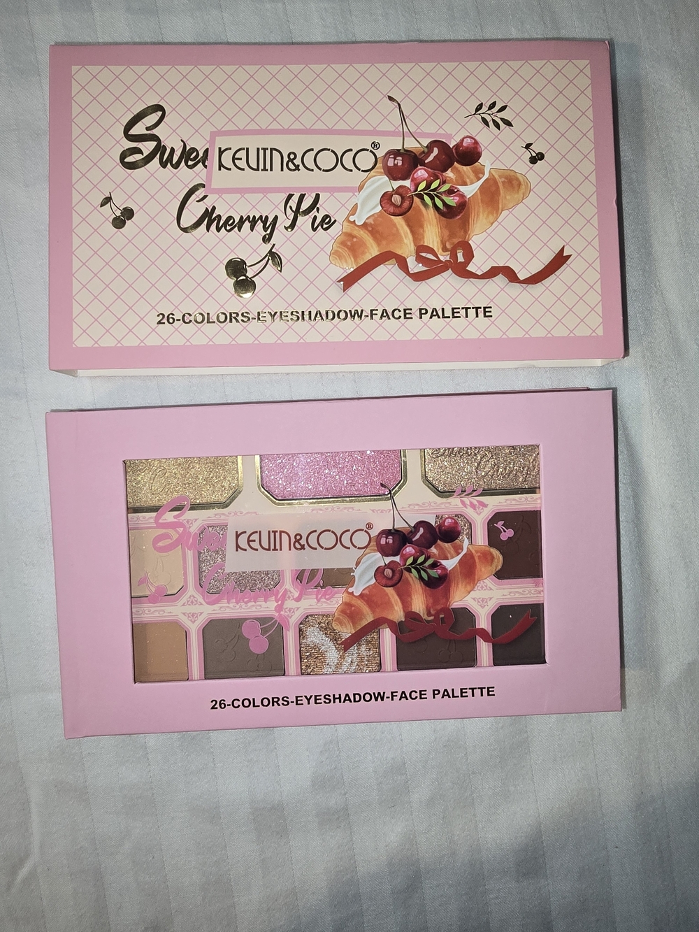 Sweet Cherry Pie 26-Color Eyeshadow & Face Palette - Pink